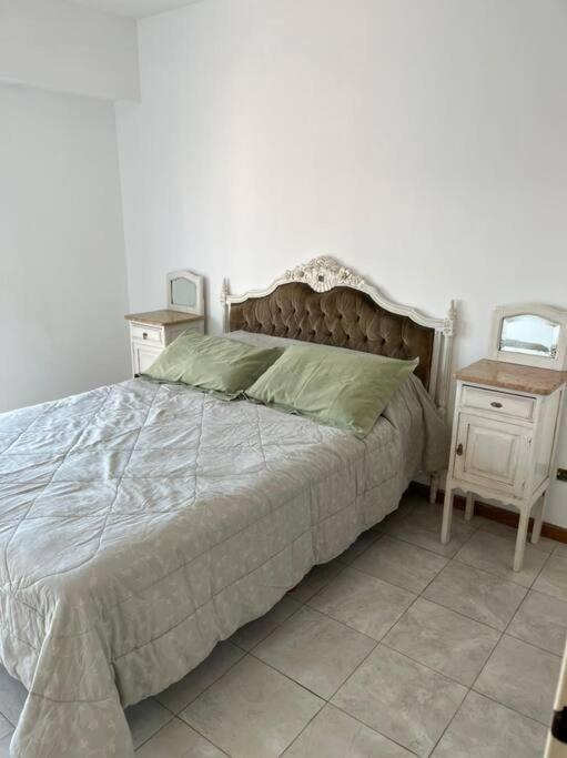 Hermoso Departamento Con Parrillero. Zona Centro